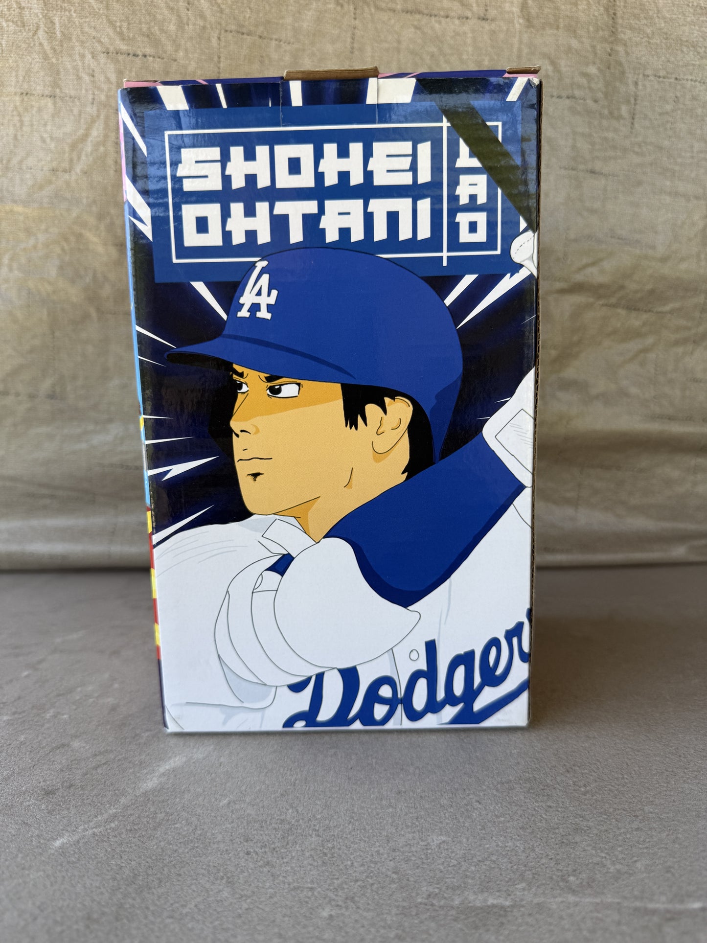 Shohei Ohtani gray jersey variant bobblehead box side panel with Dodgers artwork