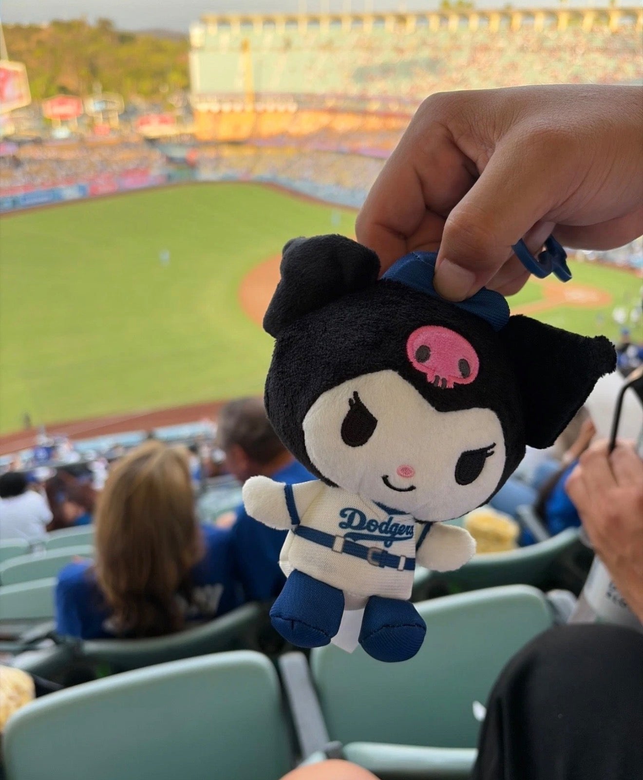 Hello Kitty & Friends Los Angeles Dodgers Plush Clip SGA 8/12/26