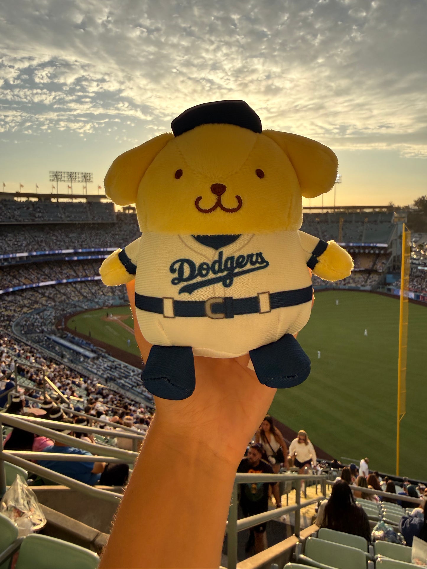 Hello Kitty & Friends Los Angeles Dodgers Plush Clip SGA 8/12/26
