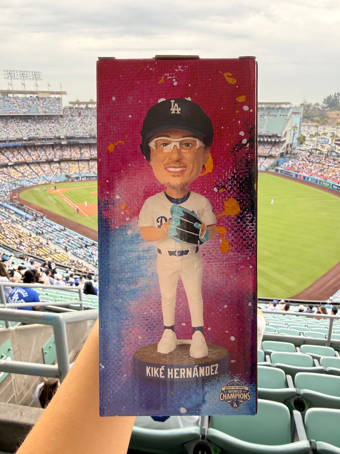 LA Dodgers Kike Hernandez Pitching Bobblehead SGA 7/12/26