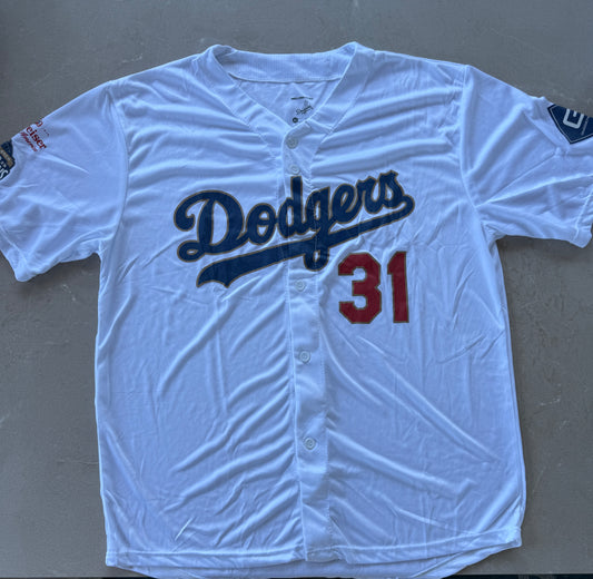 Dodgers Champions Gold jersey front - Glasnow 31