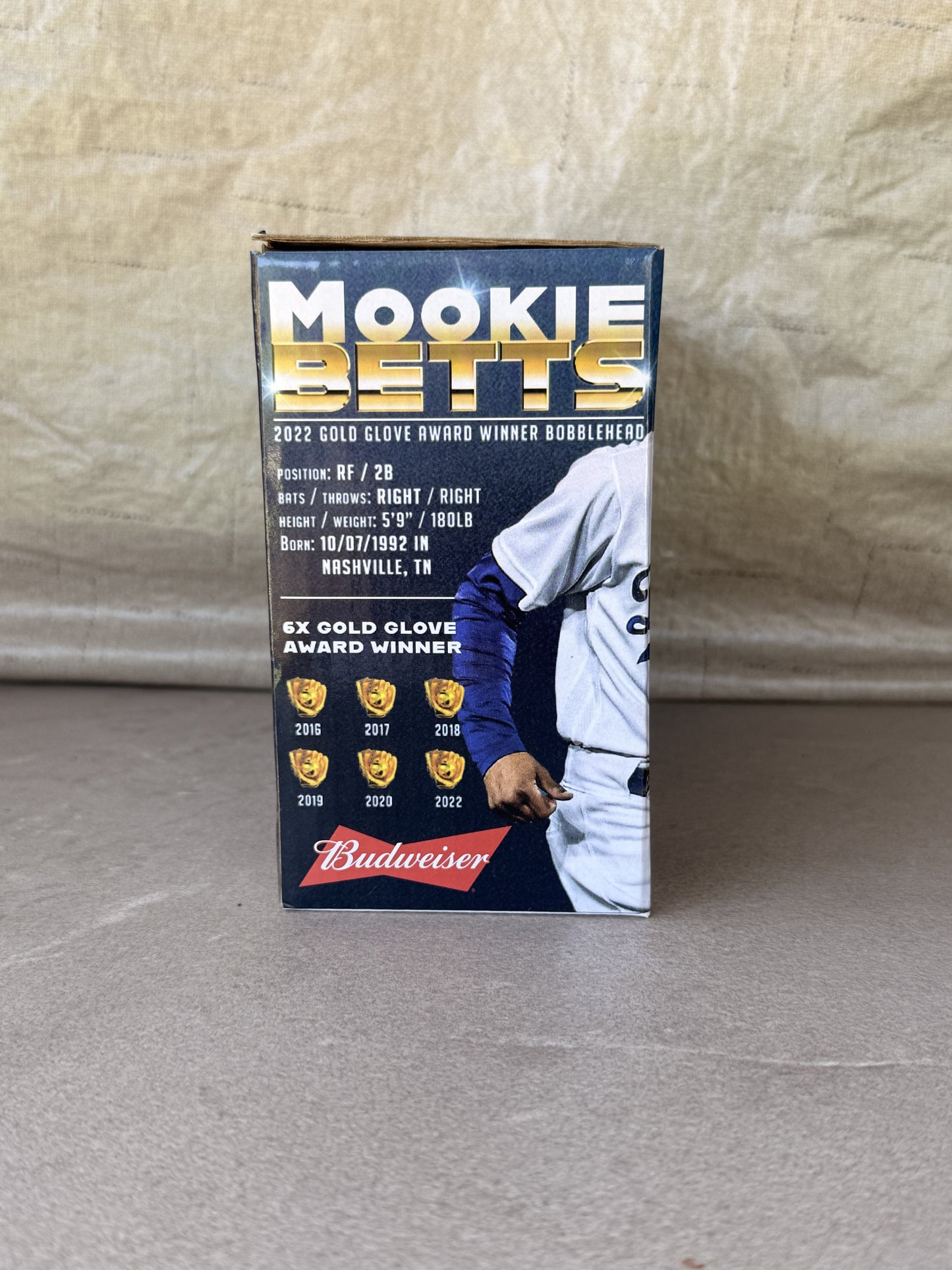 Mookie Betts Gold Glove Diving Catch Bobblehead LA Dodgers SGA 5/15/23
