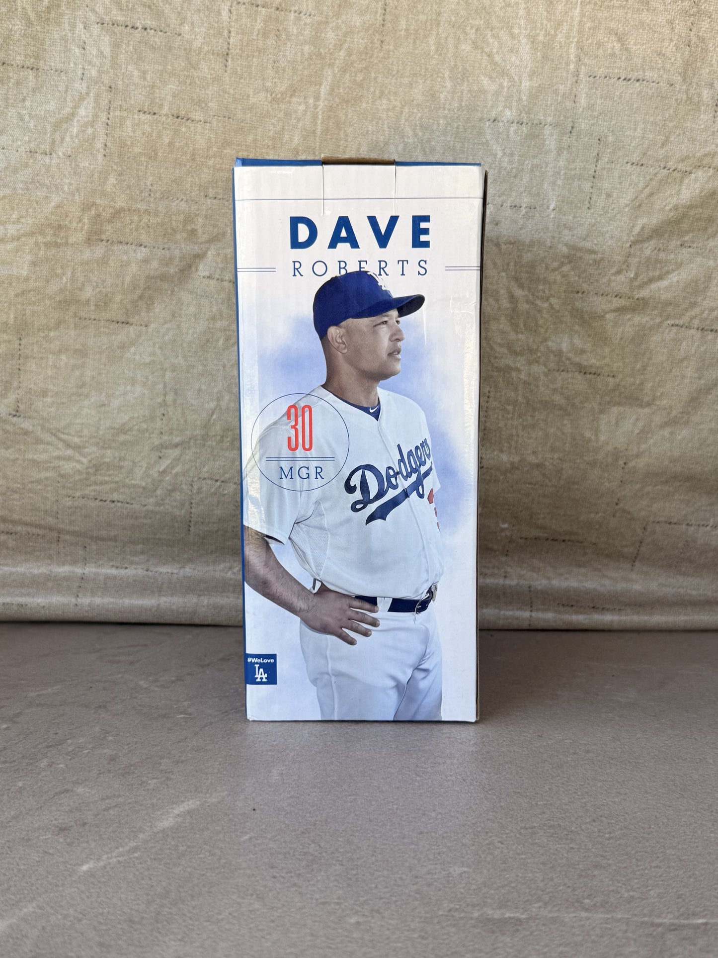 Dave Roberts Bobblehead LA Dodgers SGA 5/11/16
